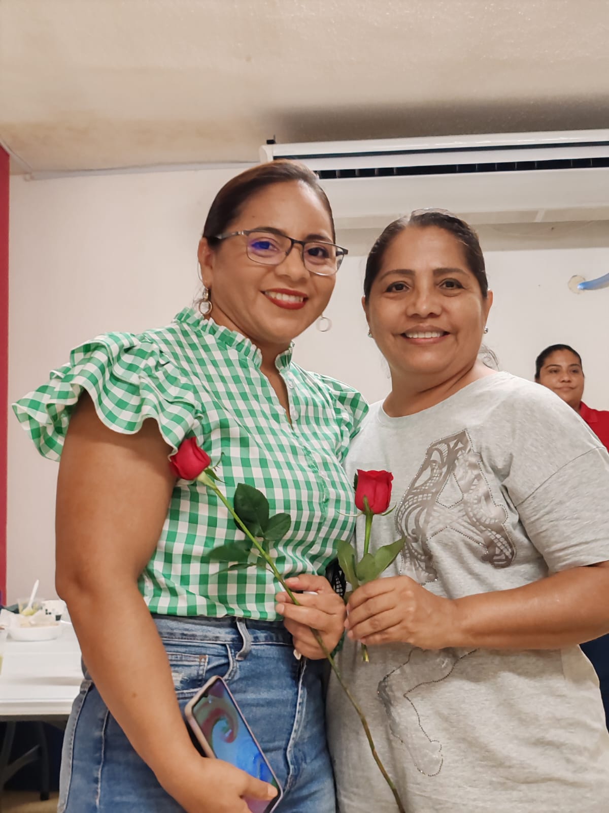 Celebra Delegación STEMS a Madres Trabajadoras de la Dirección General.  - Imagen 1